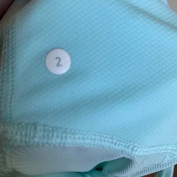 Lululemon tank top - Picture 3 of 3